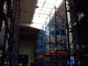 uma movimentação do corredor do acesso na pálete industrial submete para o armazenamento do armazém, 1500KG
