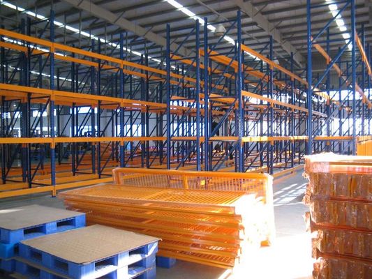 comprar racking de aço da pálete da colheita da empilhadeira 2000KG, sistema resistente do racking da pálete Fabricação em linha