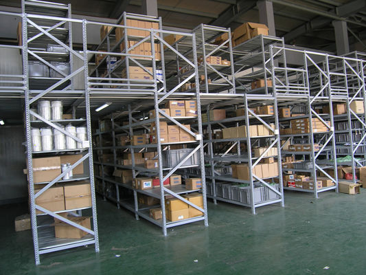 comprar Soluções de armazenamento verticais: Sistema de piso de mezzanine de armazém para utilização máxima do espaço Fabricação em linha
