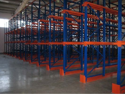comprar A movimentação lateral dobro do metal no racking da pálete para a loja fria, shelving da pálete submete Fabricação em linha