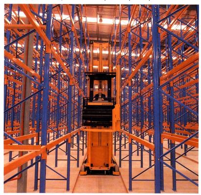 comprar Sistema muito estreito azul/alaranjado do racking do corredor do movimento da empilhadeira, 1800mm a 2200mm Fabricação em linha