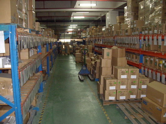 comprar Dever médio azul/alaranjado que arquiva com operação manual, aço/racking de madeira da pálete da placa Fabricação em linha