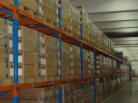 comprar A cremalheira resistente industrial da pálete laminou o aço com quadro/feixe eretos Fabricação em linha