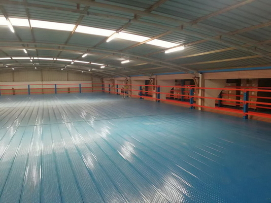 Plataformas Industriais Mezanino em Aço Multi-nível para Cargas Pesadas/Médias nas Cores Azul e Laranja